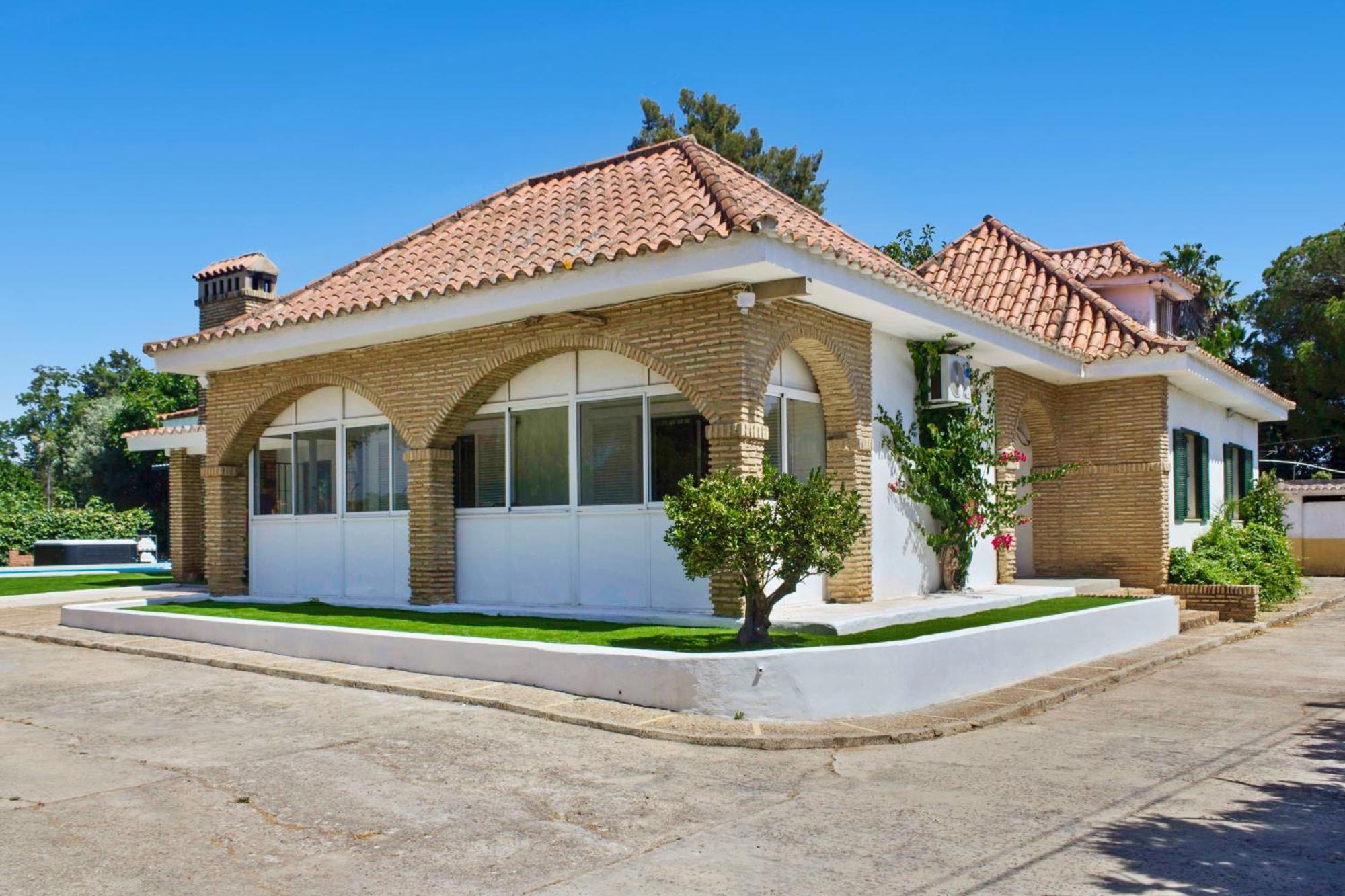 Villa San Patricio I Piscina Privada I Jacuzzi Spa I Bbq I Ps5 I Aire Acon I 3000M2 I 5Min-Centro เฮเรซ เด ลาฟรอนเตรา ภายนอก รูปภาพ