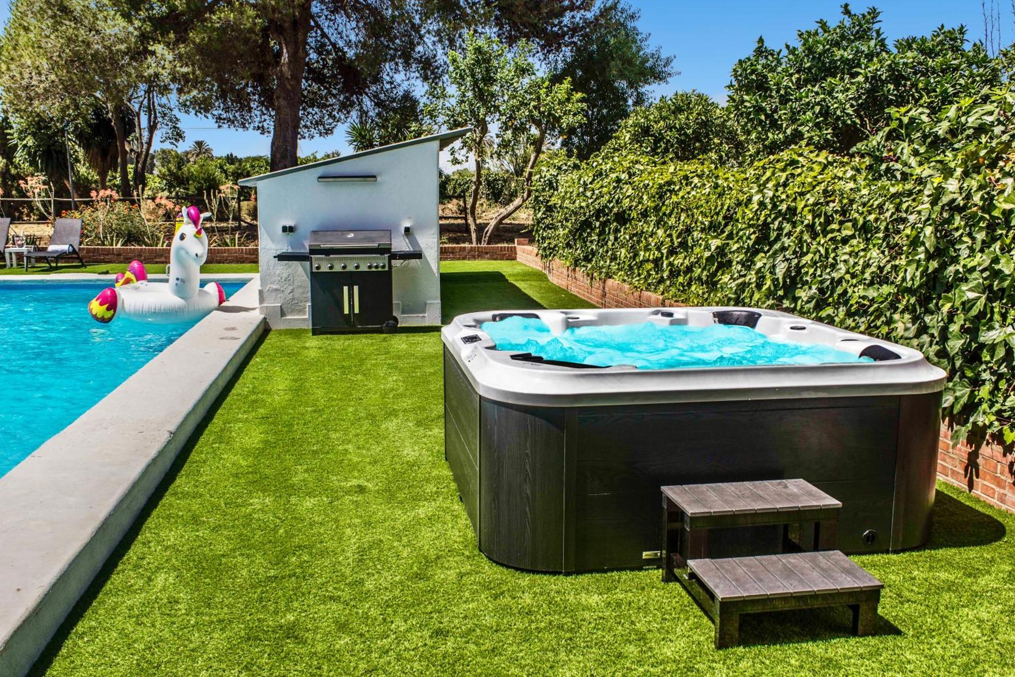 Villa San Patricio I Piscina Privada I Jacuzzi Spa I Bbq I Ps5 I Aire Acon I 3000M2 I 5Min-Centro เฮเรซ เด ลาฟรอนเตรา ภายนอก รูปภาพ